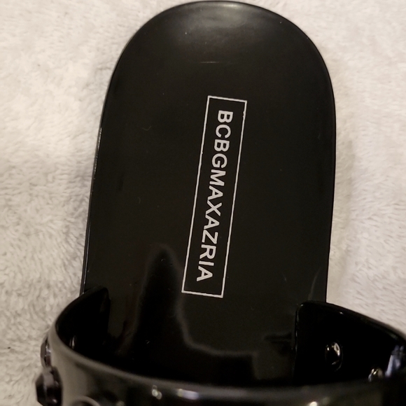 BCBGMaxAzria Faceted Bead Detail Jelly Sandals - Picture 9 of 10